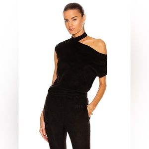 NWT Black RTA Axel top Size Small